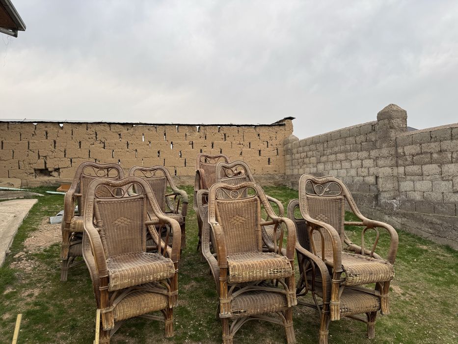 Стулья по 3000тг