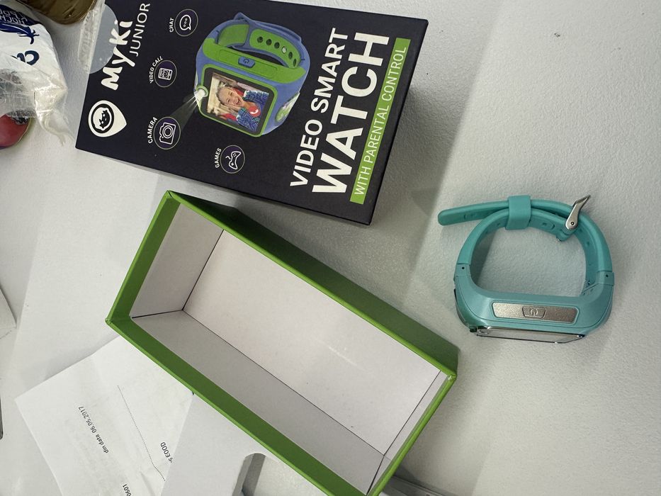 Детски Smart часовник MyKi junier