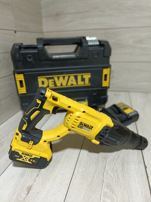 Rotopercutor SDS Plus DeWalt DCH133 fabricatie 2025