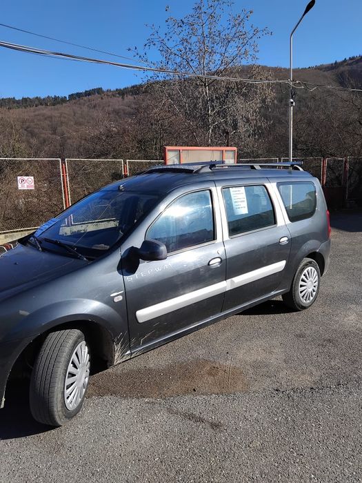 Dacia Logan MCV 2012 – 5 locuri – de vânzare de la proprietar