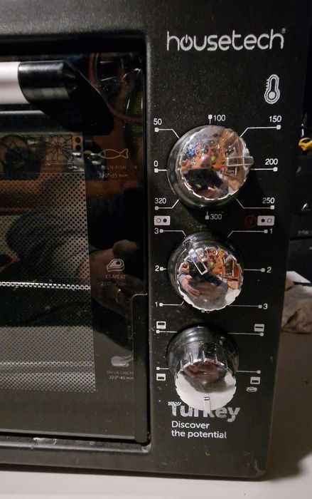 Cuptor electric Housetech,  cu 2 plite, folosit de cateva ori