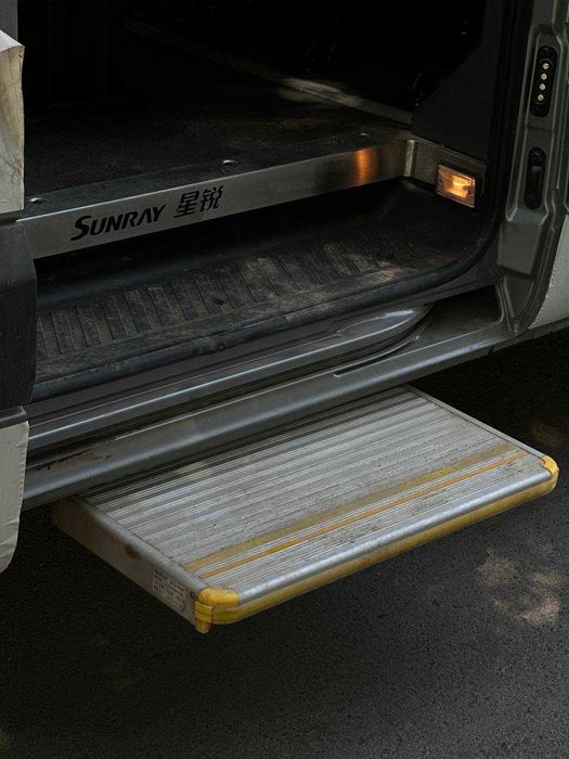 Микроавтобус JAC SUNRAY