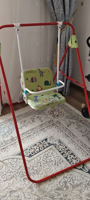 Продоется детская качеля