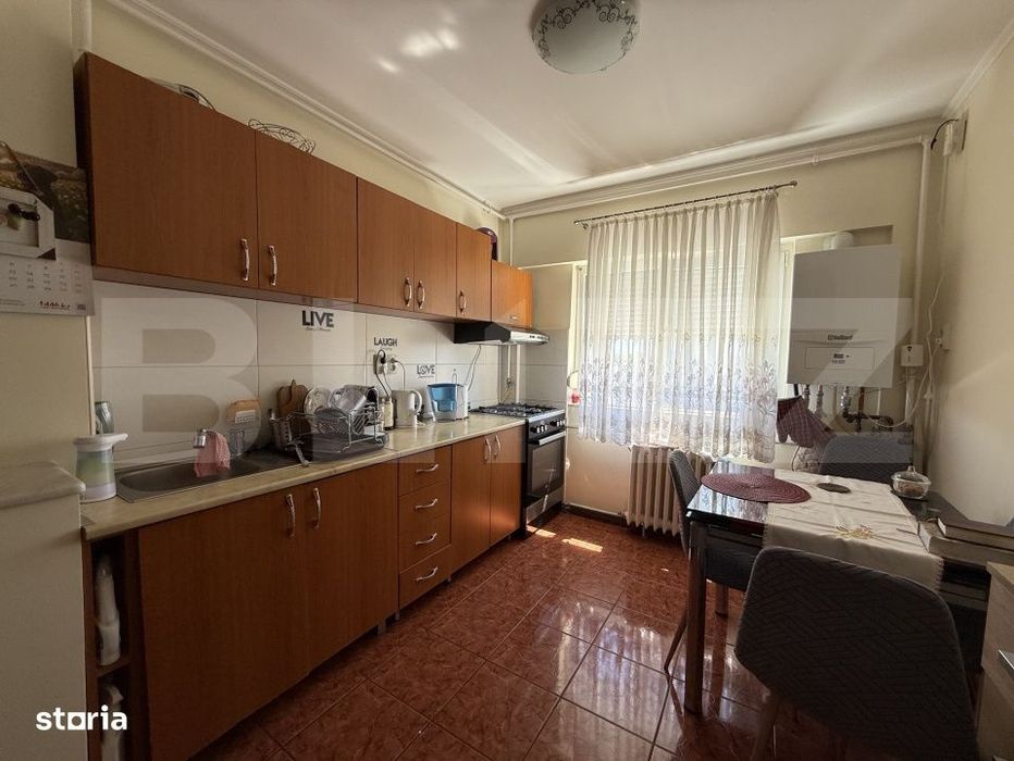Apartament 3 camere, 63 mp, zona Careiului