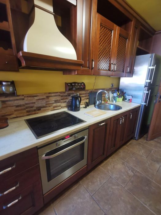 Дава се под наем Мезонет в Бургас, Център - 93 кв.м за 535.5 € - Снимка #1