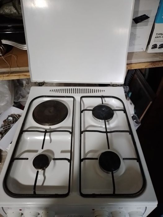 Продается газ.плита, б/ у