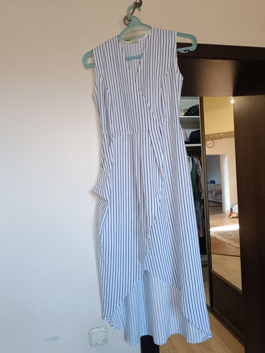 Все в одни руки, платья