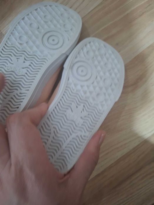 Tenisi addidas nr24