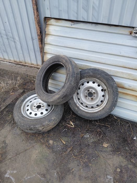 Продам шины с диской
