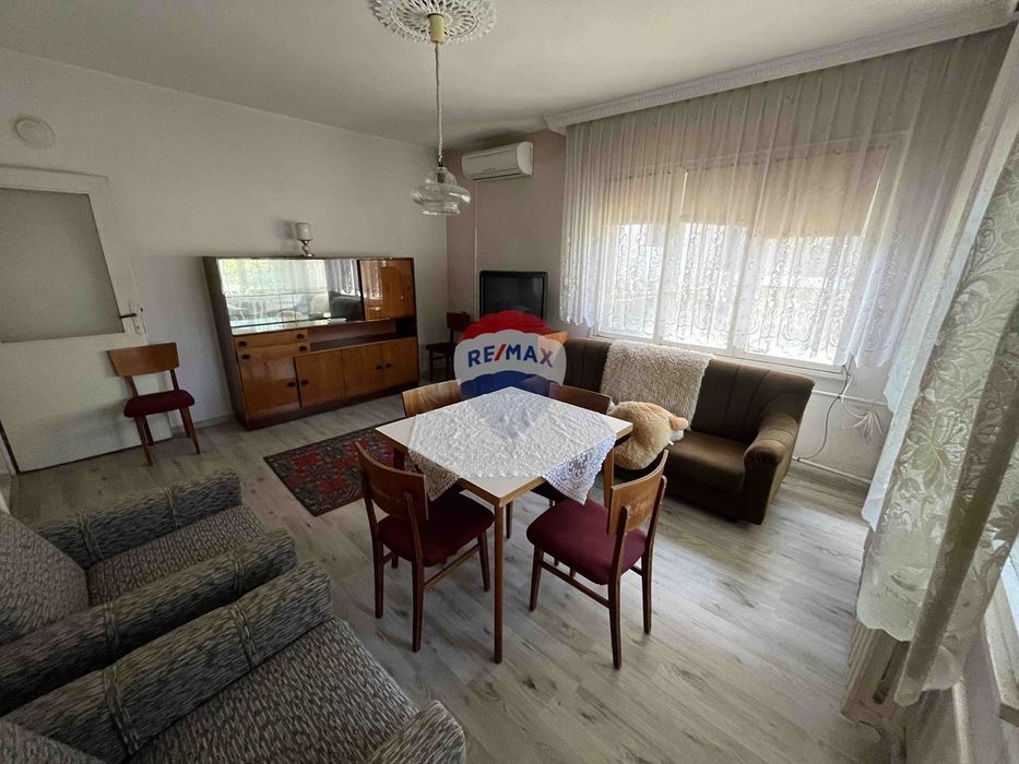 Продава се Етаж от къща в Добрич, Христо Ботев - 120 кв.м за 630 €/кв.м - Снимка #6