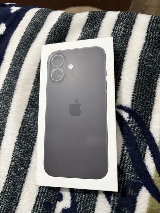 Vând iPhone 16 in stare foarte buna