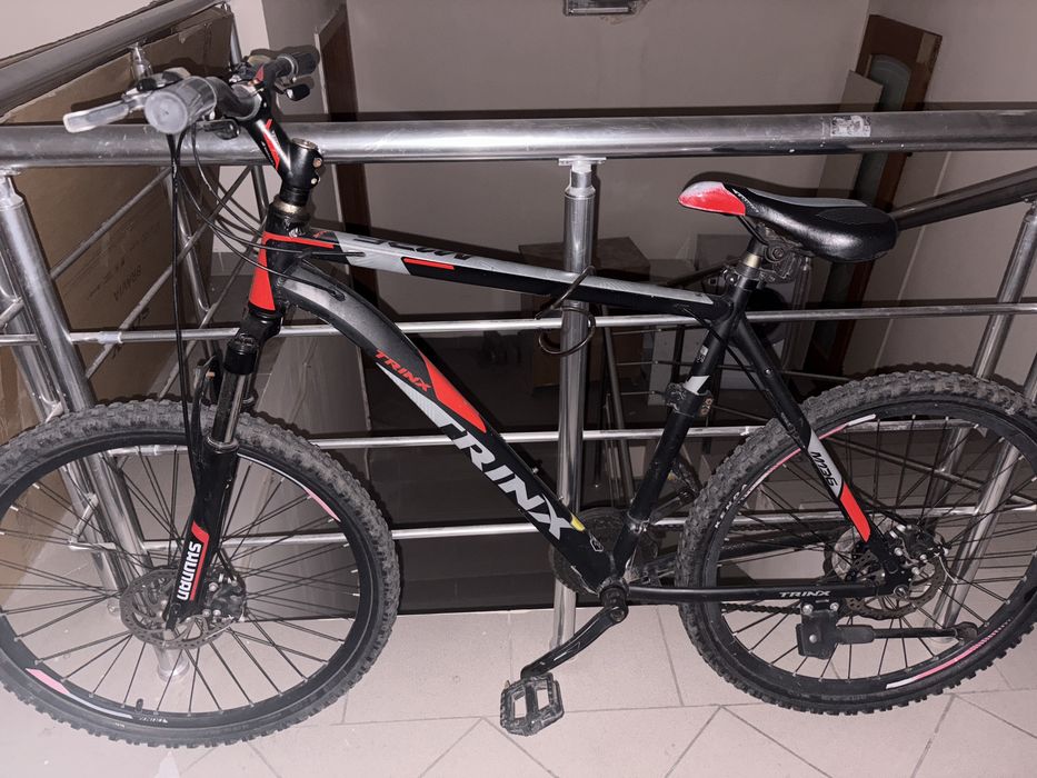 Продам велосипед TRINX M136 срочноо