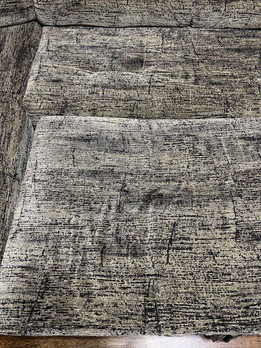 Диван угловой в хорошем состоянии