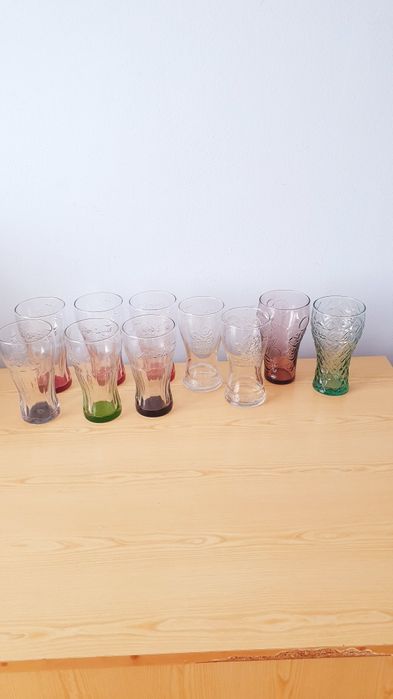 Фигурки Юзчета чаши бъклици