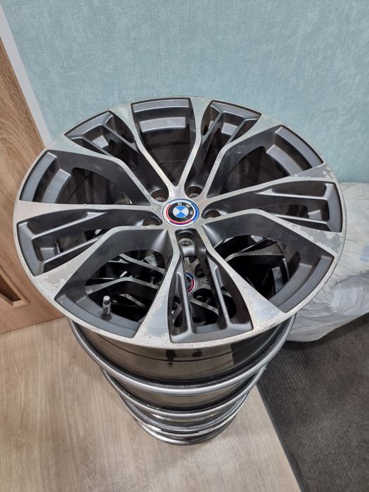 Продам диски r20 стиль 599м