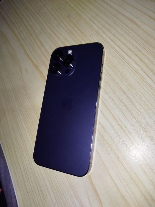 Iphone 14 pro max холати зур