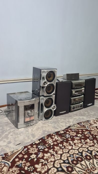 Muzikalniy sentirlar sotiladi