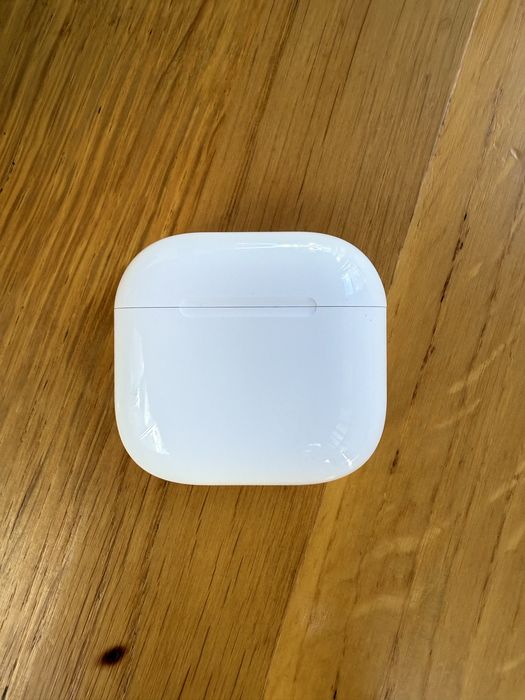 Airpods 4 ca noi