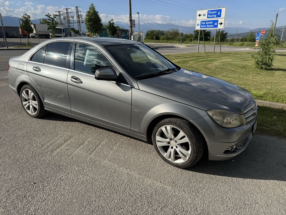 Mercedes C200 646 136кс