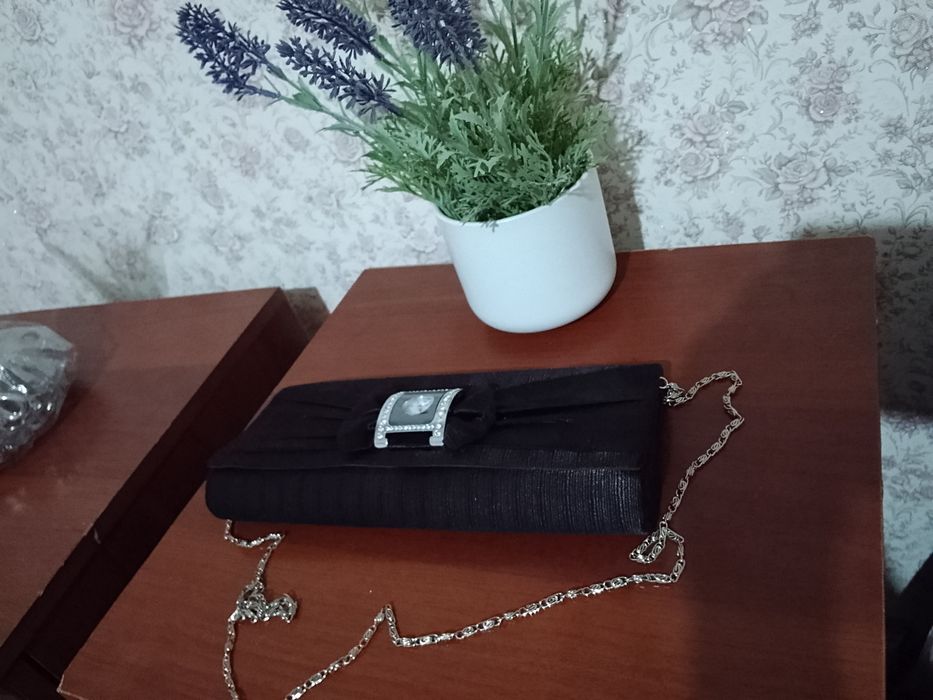 Сумочка маленькая и Клатч