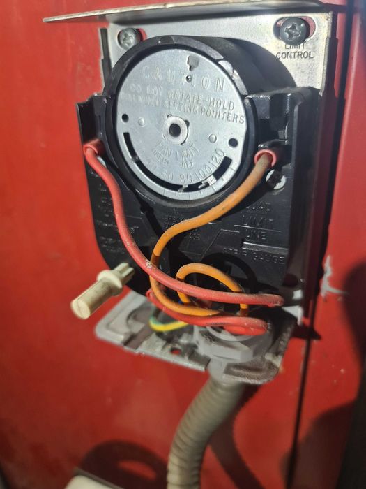 Електротехник, електро-услуги ел. инсталации аварии, ремонт