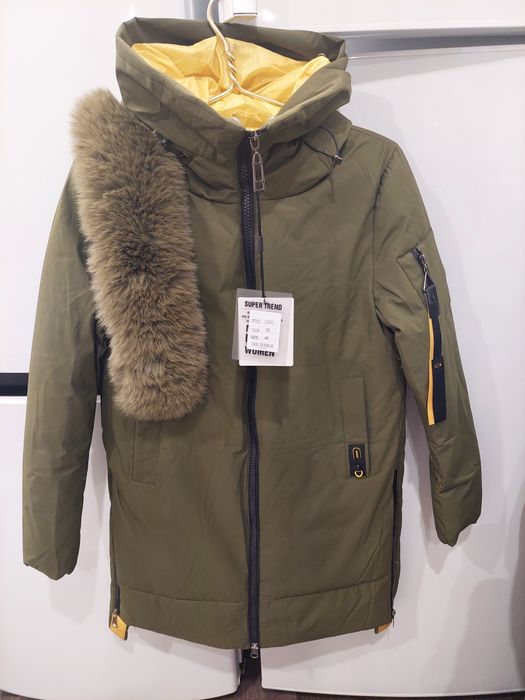 Продам куртку демисезонную