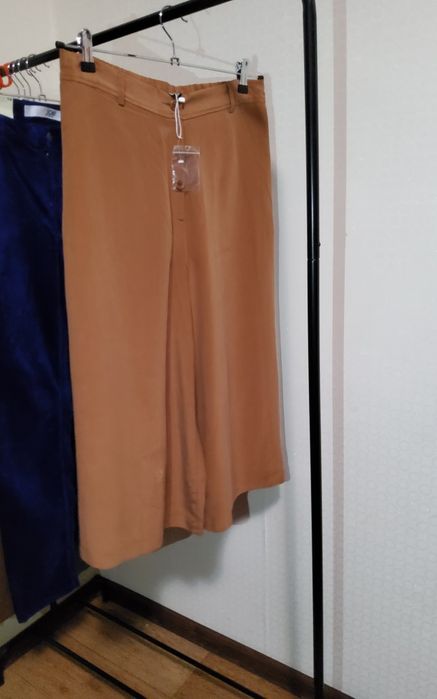Продам новые женские брюки