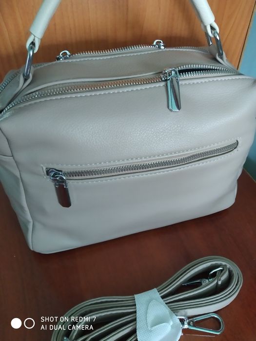 .  Аеллар  сумкаси. Янги.