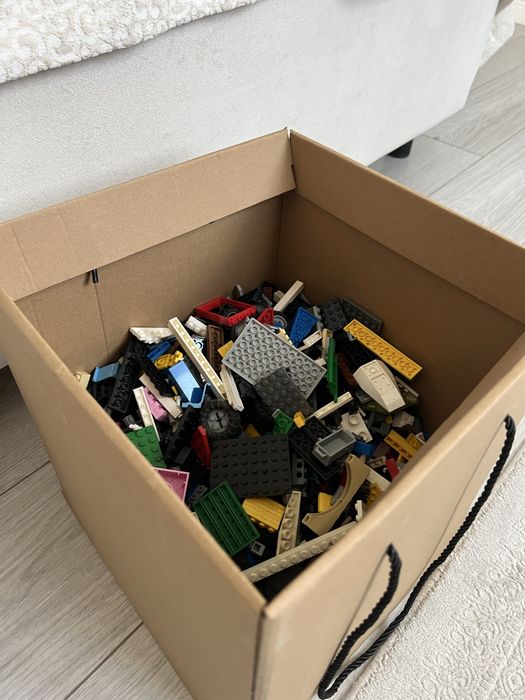 Lego оригинал.