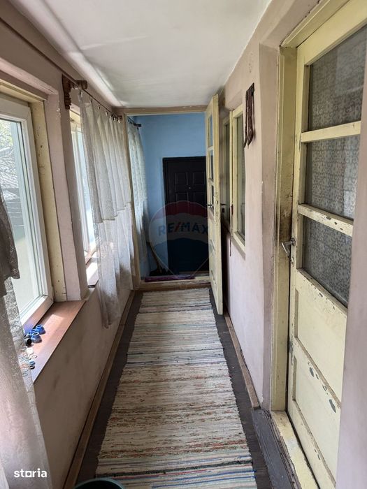 Casă  de vânzare în zona Câmpulung înconjurată de natura