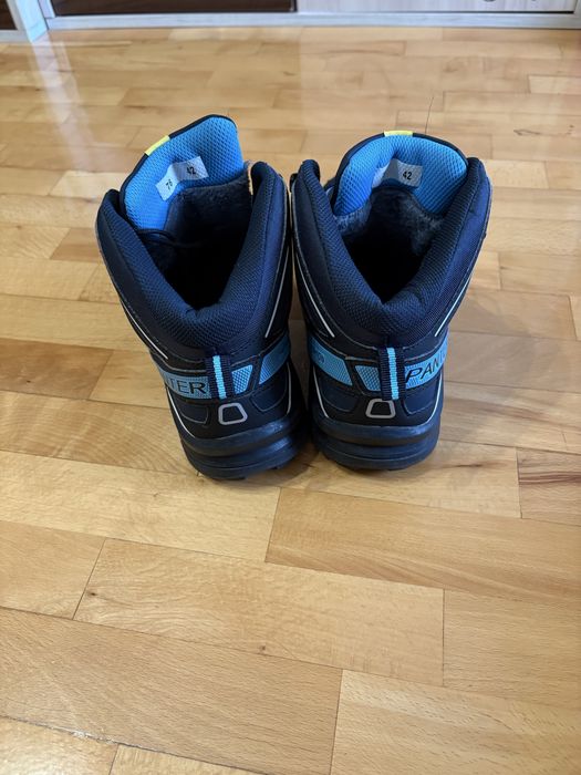 Продавам туристически обувки Panter