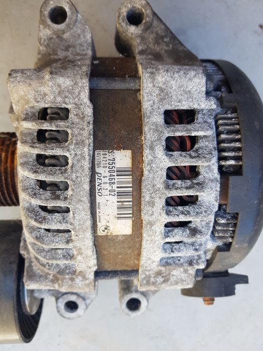 Динамо/Алтернатор бмв е90 е91 е92 е93 320и