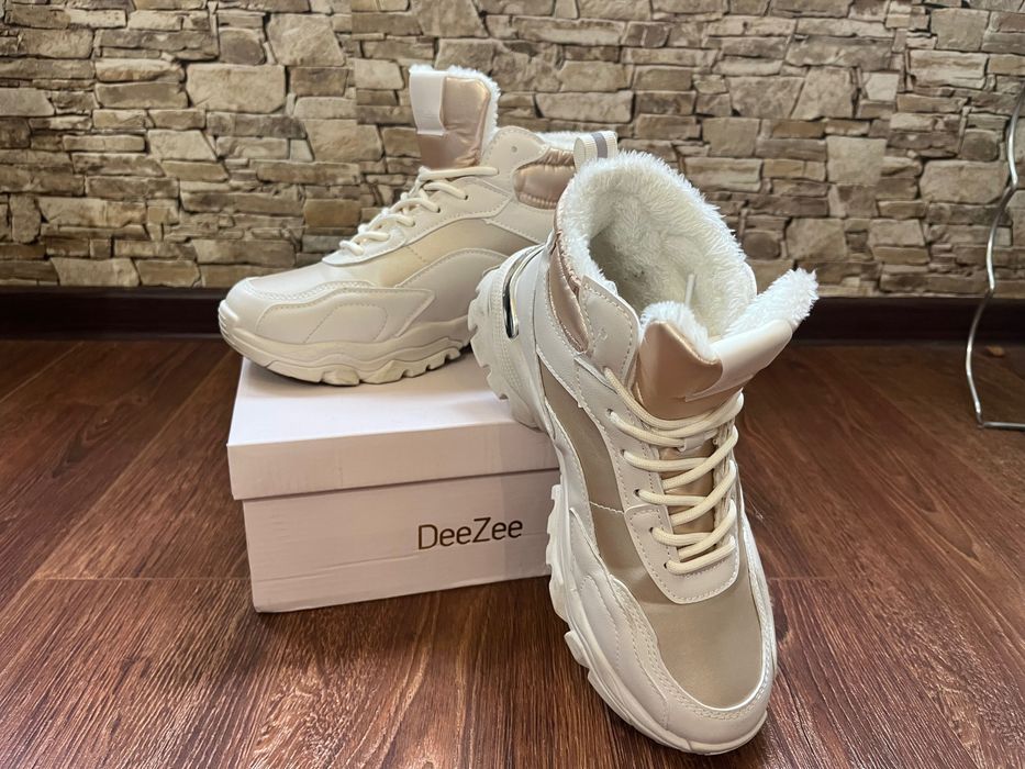 Боти DeeZee номер 37