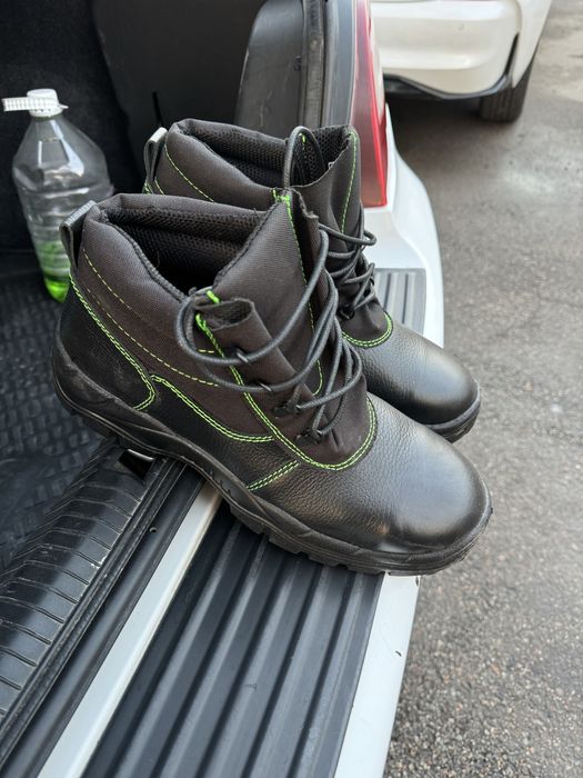 Спец ботинка осенний