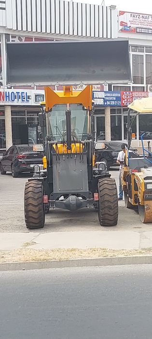 Автопогрузчик 1.5 куб объёма ковша