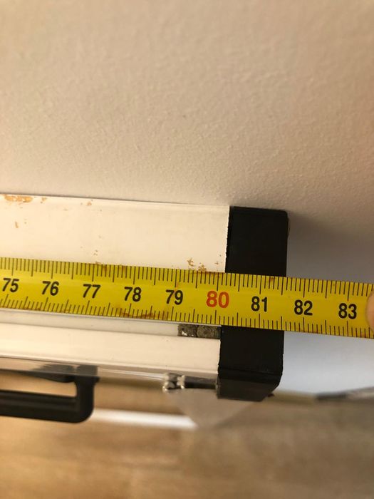 Plase tantari tip RULOU, ALB, retractabila Schuko