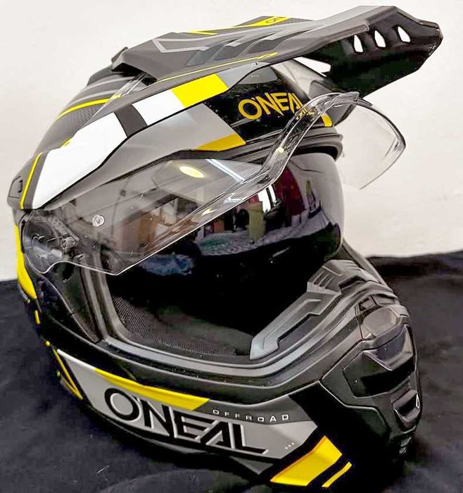 Продавам почти нова каска O'NEAL D-SRS Helmet Square V.23 Black/Gray/Neon Yellow