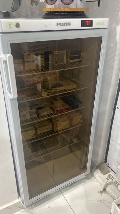 Готовая мебель для аптеки с лицензией