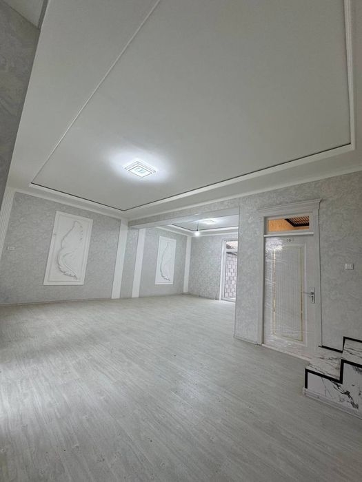 Fargonada 2 qavatli hovli katej yashashka tayyor holatda sotiladi