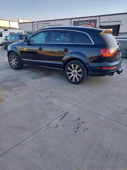 Audi Q7 3.0TDI S-line BUG 233кс на части!