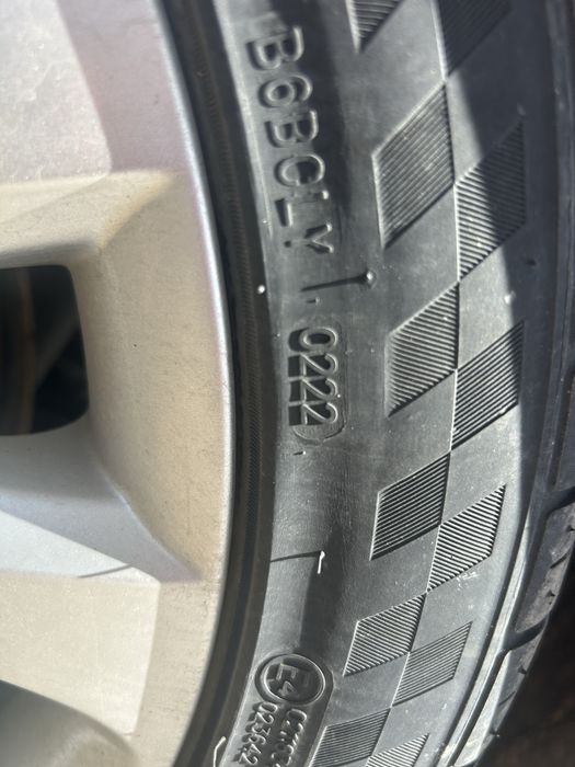 Комплект Летни гуми 225/45/17 с DOT0222 и джанти 17” от Октавия 4