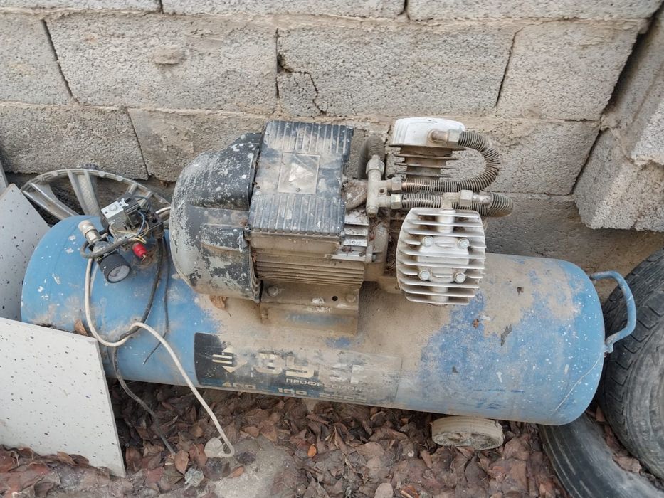 Воздушный компрессор