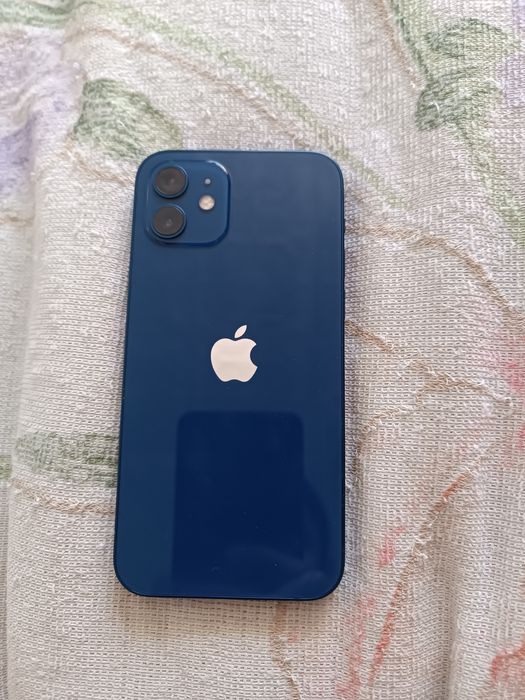 Айфон 12 (128гб)