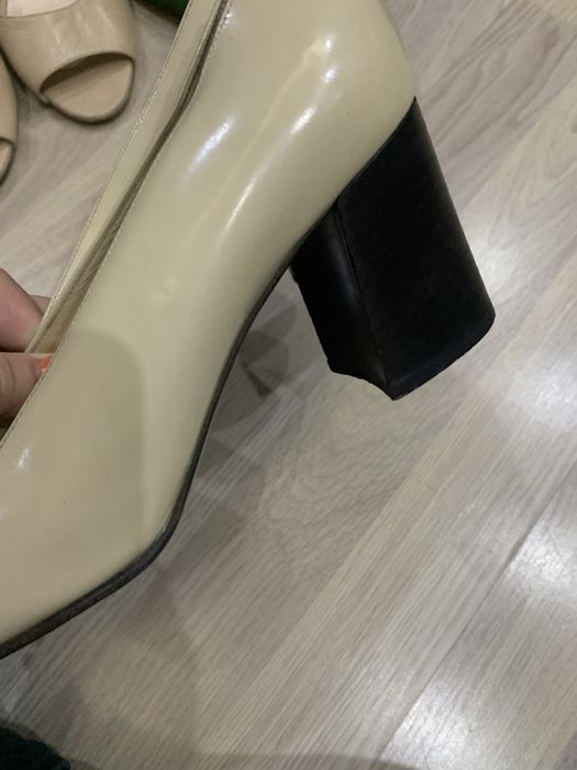 Оригинални дамски обувки Gucci номерът е 37 1/2