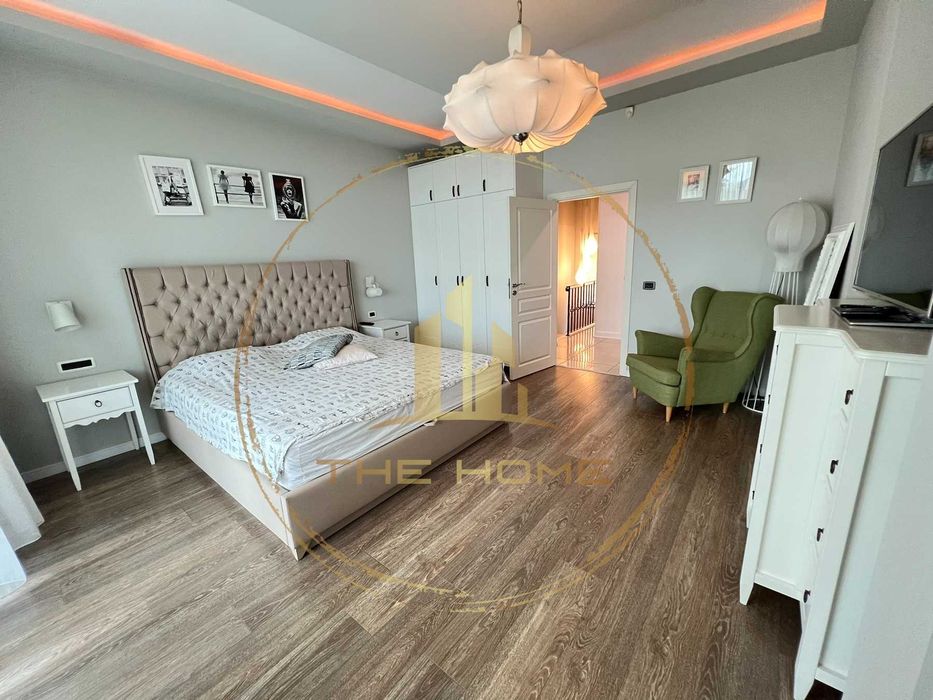 Дава се под наем Къща в Варна, Изгрев - 220 кв.м за 1700 € - Снимка #7