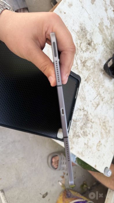 Продам ipad pro 12.9 5 го поколения