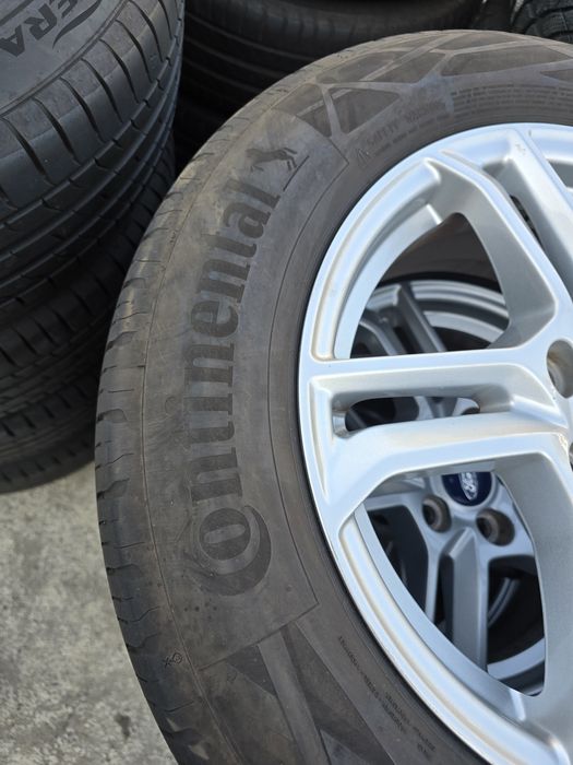 2 Броя 205/60/16 Continental 23dot
