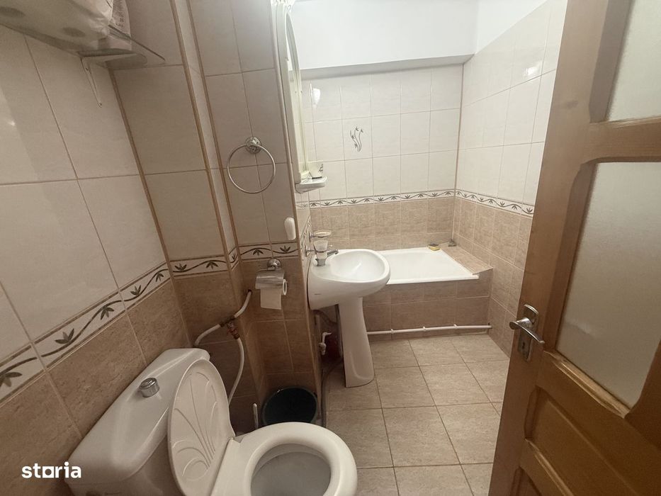 Închiriere 2 decomandate etaj 2/4 Rovine