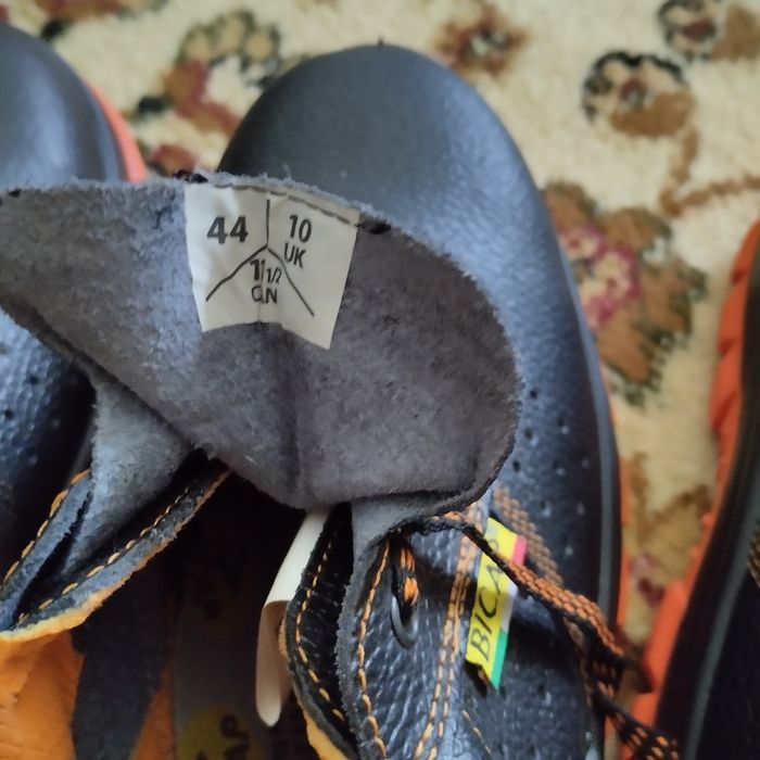 Рабочая обувь...