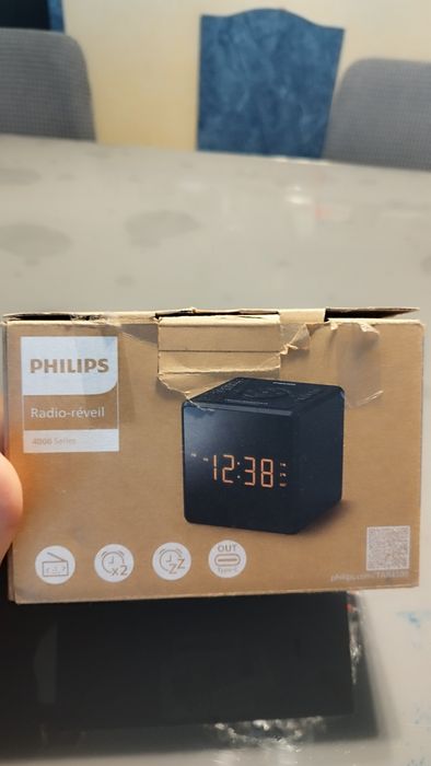 Радио-чавовник- будилник  Philips 4000 series